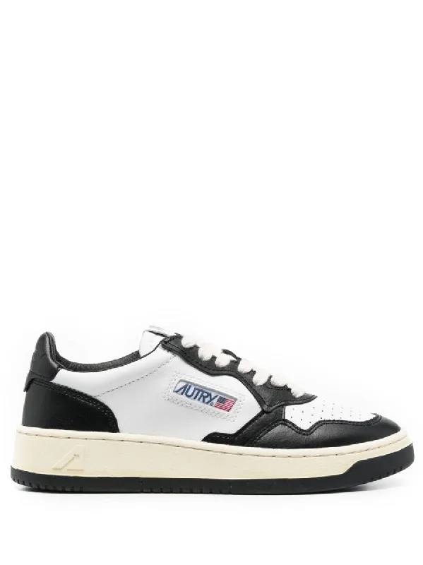 Autry Medalist Low Wom  Leat/Leat Wht/Blk Shoes