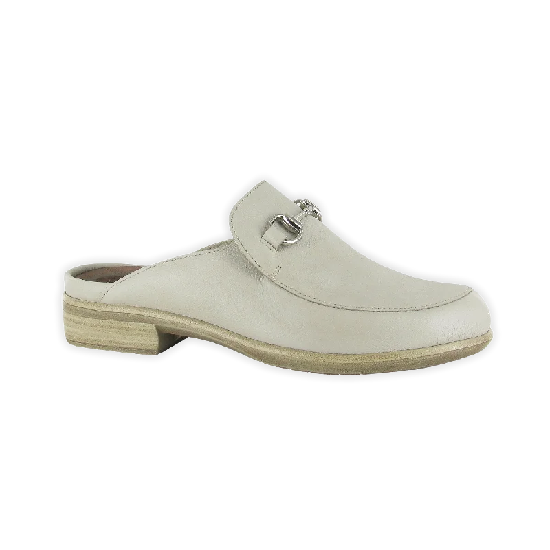 Soft Ivory Leather / 35