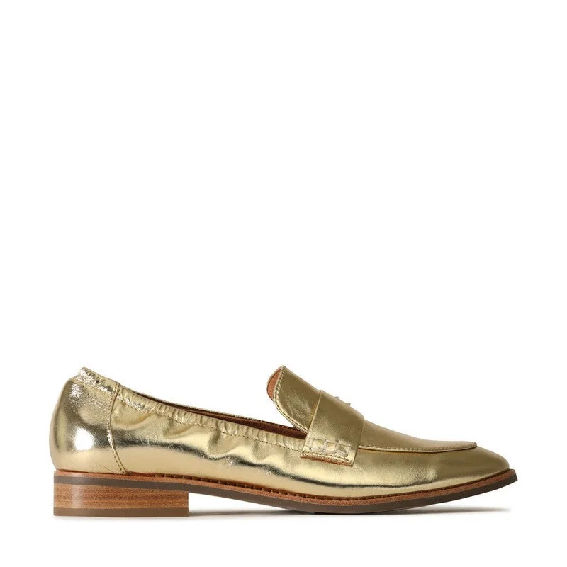 Eos Chile Gold Loafer