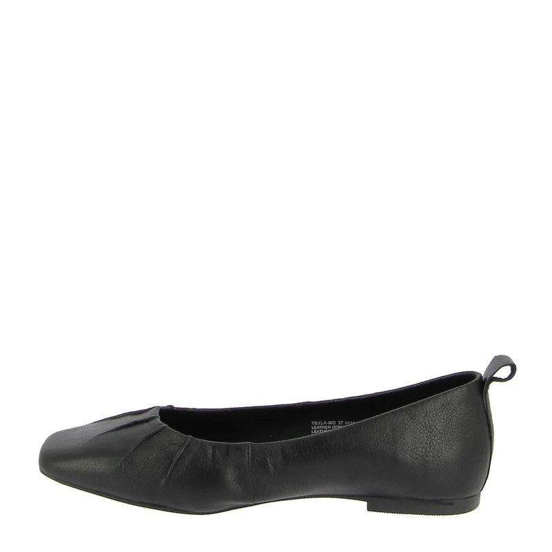 Mollini Teyla Black Ballet Pump