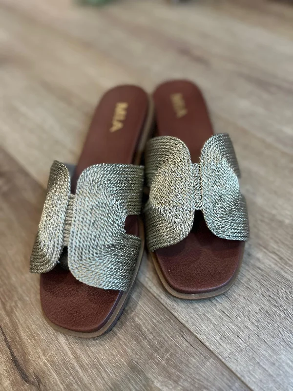 Dia Cutout Slide Sandal (MIA)