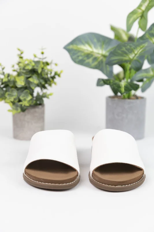 Kalo Slide Sandals