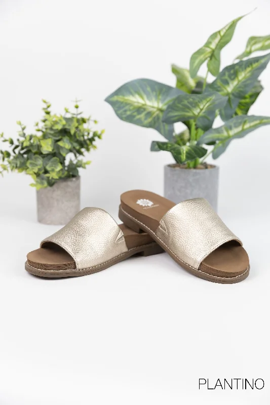 Kalo Slide Sandals