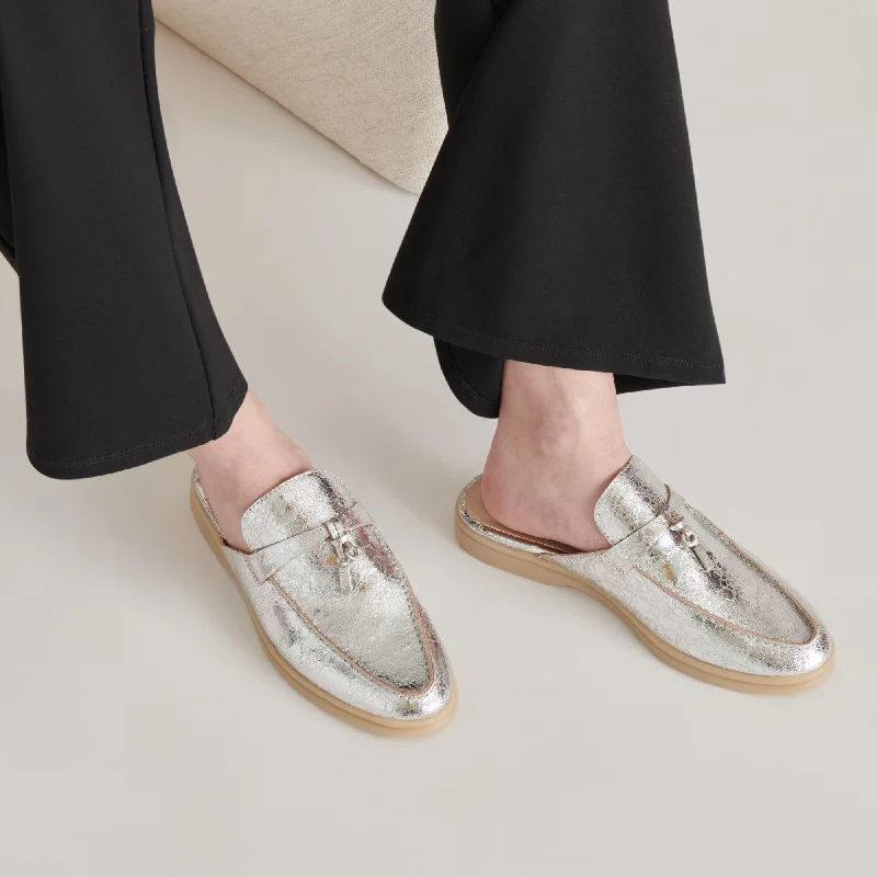 LASAIL FLATS SILVER DISTRESSED LEATHER