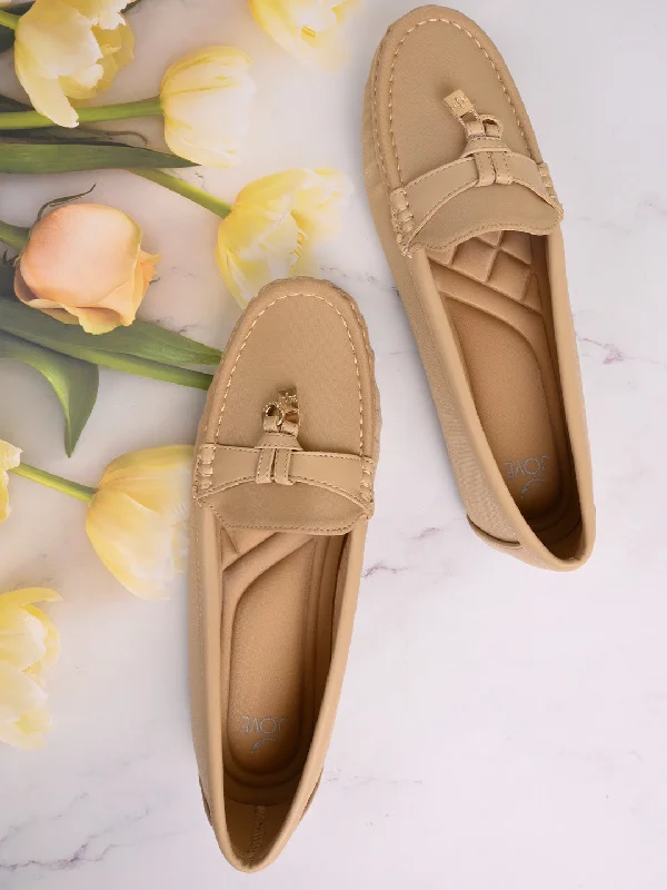 Women Beige Solid Loafers