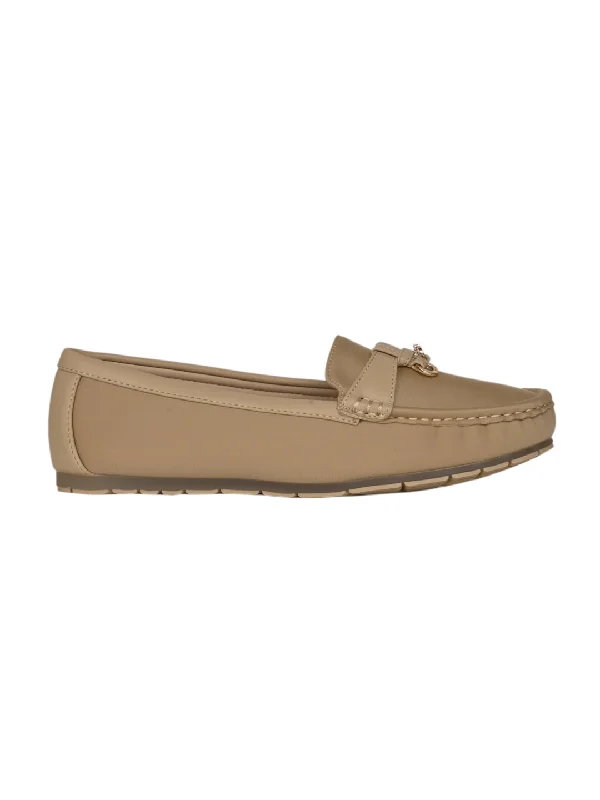 Women Beige Solid Loafers