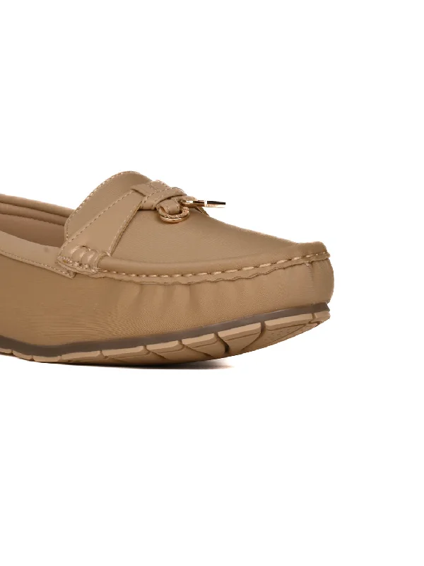 Women Beige Solid Loafers