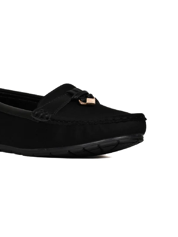 Women Black Solid Loafers