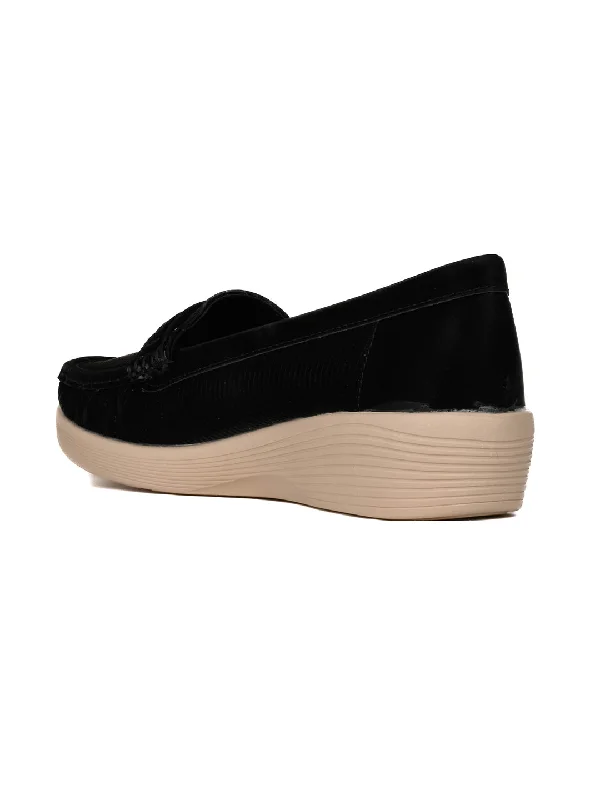 Women Black Textured Wedge Heel Loafers