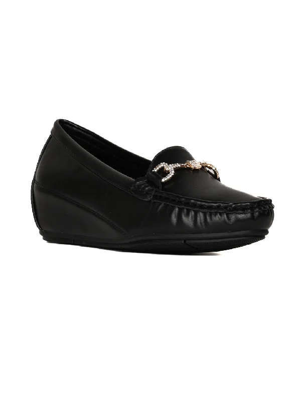 Women Black Solid Wedge Heel Loafers