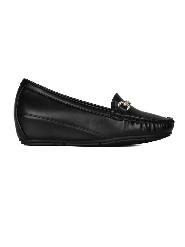 Women Black Solid Wedge Heel Loafers