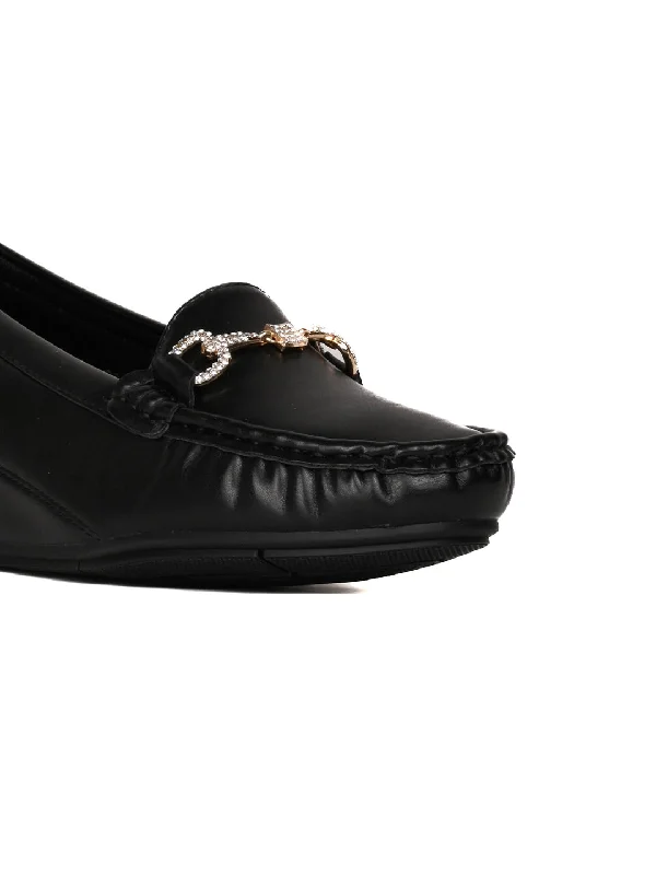 Women Black Solid Wedge Heel Loafers