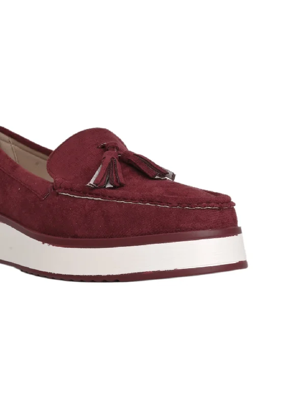 Women Maroon Solid Tassel Loafers